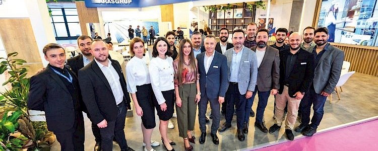 Avrasya Ambalaj İstanbul 2024, 29. Uluslararası Ambalaj Endüstrisi Fuarı’na 2. Salonda katılan ve sürdürülebilirlik tarafındaki yeni yatırımları ile sıfır karbon hedefine yaklaşan Aras Grup fuardan memnun ayrıldı