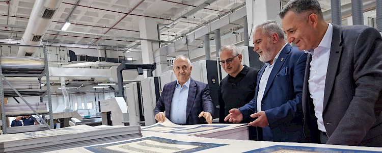 A Global Printing Powerhouse: How IMAK Overcame Challenges and Raised the Bar